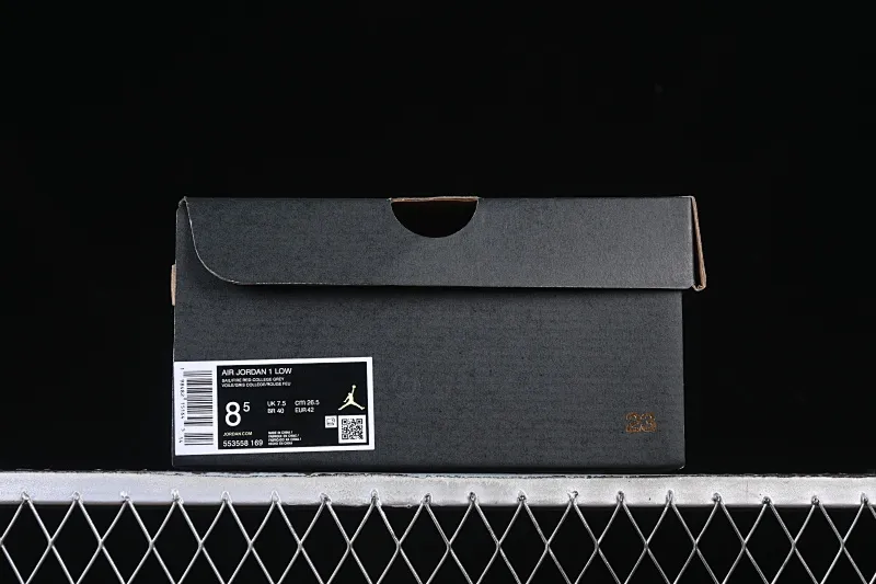 All categories Air Jordan Jordan series basketball shoes Air Jordan 1 Low G version pure original Air Jordan 1 Low AJ1 Joe 1 meter gray low-top retro culture basketball shoes 553558-169